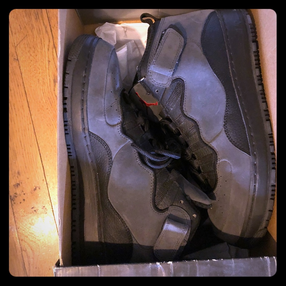 Jordan 10 fusions clean only worn a couple times